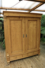💕 Big!! Quality! Old Mid Victorian Pine Double Knock Down Wardrobe 💕