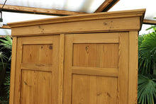 🥰 Fantastic Old Pine Combination Double Wardrobe/ Linen/ Larder/ Cupboard 🥰