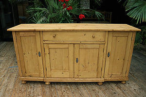 💖 Gorgeous! Big Old 1.85m Pine Dresser Base/ Sideboard/ TV Stand 💖