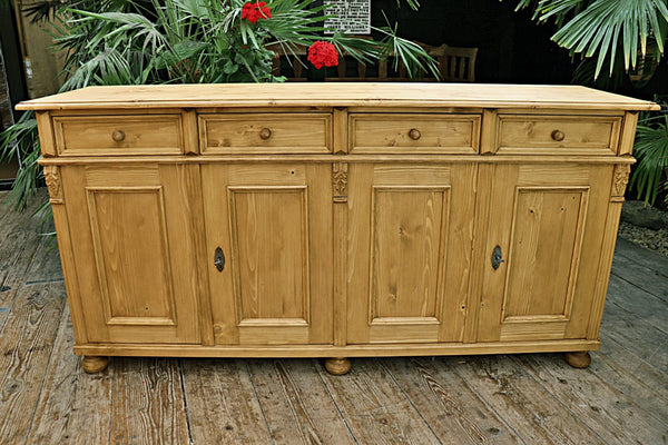🤩 Beautiful! Quality! Old Style Pine Kitchen Dresser Base/Sideboard/TV Stand 🤩