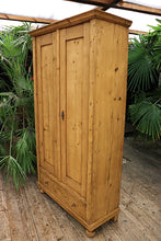 🤩 Old, Georgian! Large/ Shallow 2 Door Pine Cupboard-Linen/Larder 🤩