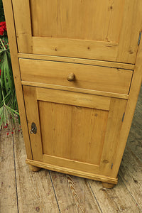 😍 Fab! Old Pine Cupboard-Linen/ Larder/ Home Office/ Bathroom 😍