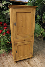😍 Fab! Old Pine Cupboard-Linen/ Larder/ Home Office/ Bathroom 😍