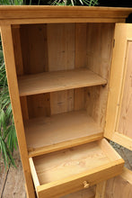 😍 Fab! Old Pine Cupboard-Linen/ Larder/ Home Office/ Bathroom 😍