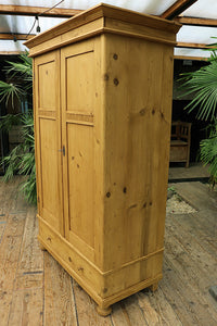 🤩 Gorgeous! Quality! Old Pine Double Knock Down/Sectional Wardrobe 🤩