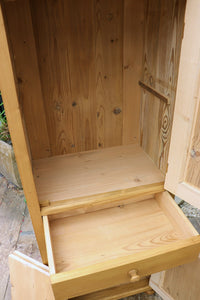 🩷 Superb! Old Pine 2 Door Cupboard-Linen/Larder/Home Office/Bathroom 🩷