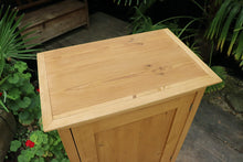 🩷 Superb! Old Pine 2 Door Cupboard-Linen/Larder/Home Office/Bathroom 🩷