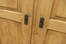 💖 WOW! Quality! Big Old (Georgian!) Pine Double Knock Down Wardrobe 🤩