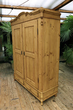 💖 WOW! Quality! Big Old (Georgian!) Pine Double Knock Down Wardrobe 🤩