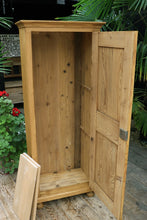 💖 Gorgeous! Old Pine Cupboard-Linen/ Larder/ Home Office/ Bathroom 💖