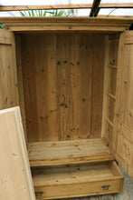 💕 Cottage Size! Old Victorian Pine Double Knock Down Shelved Wardrobe/ Linen Press 💕
