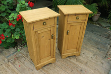 😍 Original Slim Pair Old Pine Bedside Cabinets/ Cupboards/ Lamp Tables 😍