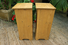 😍 Original Slim Pair Old Pine Bedside Cabinets/ Cupboards/ Lamp Tables 😍