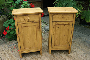 💖 WOW! Original Pair Old Antique Pine Bedside Cabinets/ Cupboards/ Lamp Tables 💖