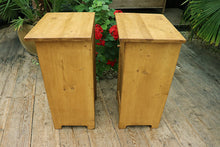 ❤️ Original Chunky Pair Old Antique Pine Bedside Cabinets/ Cupboards/ Lamp Tables ❤️