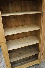 💕 Big!!! Old Antique 19th C Shelved Pine Cupboard-Linen/ Larder/ Food/ Wardrobe 💕