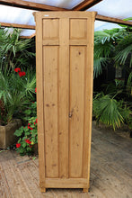 🤩 Very Tall Old Pine Cupboard - Linen/ Larder/ Housekeepers/ Wardrobe 🤩