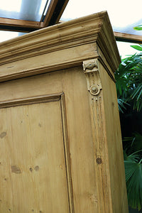 ❤️ Gorgeous Old Pine 'Housekeepers' Cupboard-Linen/ Larder/ Food/ Wardrobe ❤️