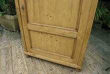❤️ Gorgeous Old Pine 'Housekeepers' Cupboard-Linen/ Larder/ Food/ Wardrobe ❤️