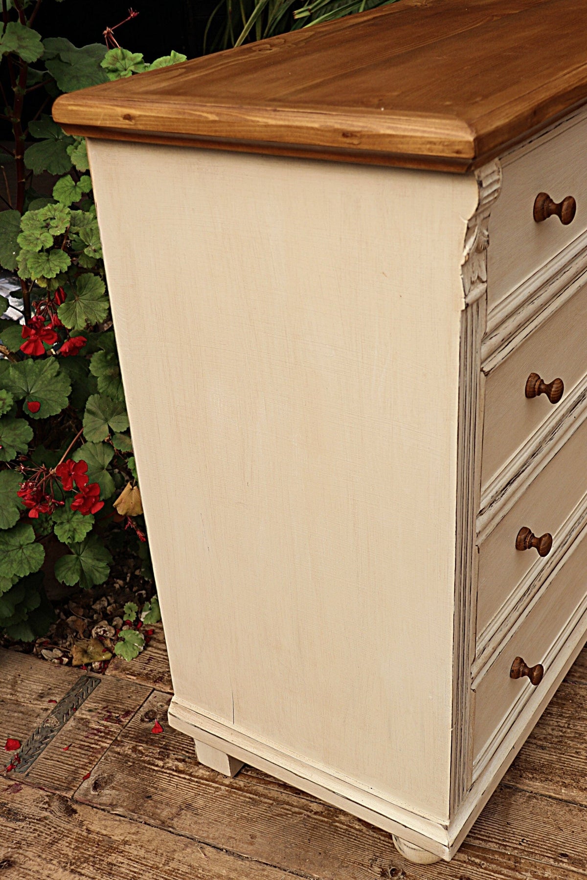 💖 Quality Old Style Pine/ White Painted Chest Drawers/ Bedside/ Sideboard