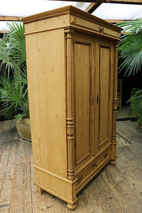 ❤️ Old Pine Wardrobe/ 'Housekeepers' Cupboard-Linen/ Larder/ Food ❤️