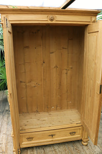 ❤️ Old Pine Wardrobe/ 'Housekeepers' Cupboard-Linen/ Larder/ Food ❤️