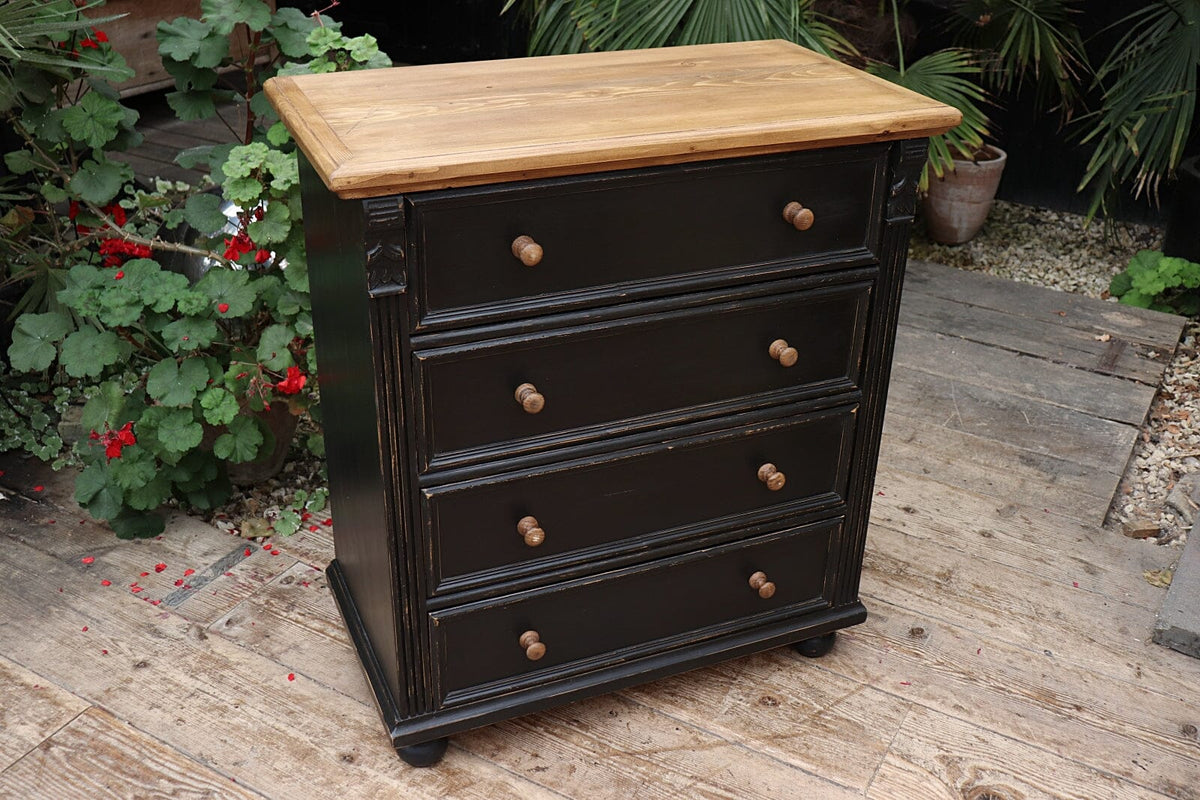 😍 Lovely! Old Style Pine/Black Painted Chest Drawers/ Bedside/ Sideboard 😍