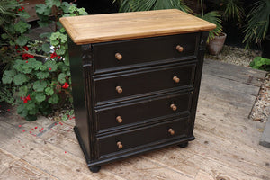 😍 Lovely! Old Style Pine/Black Painted Chest Drawers/ Bedside/ Sideboard 😍