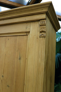 😍Fab! Old Pine Tall Cupboard/ Linen/ Larder/ Housekeepers/ Wardrobe 😍