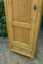 😍Fab! Old Pine Tall Cupboard/ Linen/ Larder/ Housekeepers/ Wardrobe 😍