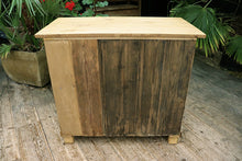 🥰 Superb! Rustic Old Pine Dresser Base/ Sideboard/TV Stand/ Vanity 🥰