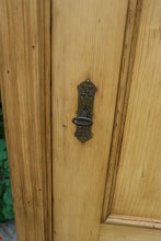 💖 Big!!! Old Victorian Shelved Pine Cupboard-Linen/ Larder/ Food/ Wardrobe 💖