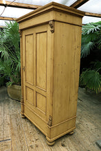 💖 Big!!! Old Victorian Shelved Pine Cupboard-Linen/ Larder/ Food/ Wardrobe 💖