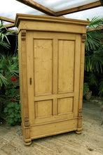 💖 Big!!! Old Victorian Shelved Pine Cupboard-Linen/ Larder/ Food/ Wardrobe 💖