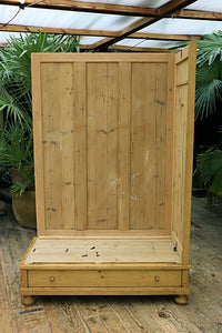 🤩 WOW! Quality! Large Old Pine Double Knock Down/ Sectional Wardrobe 🤩