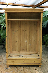 🤩 WOW! Quality! Large Old Pine Double Knock Down/ Sectional Wardrobe 🤩