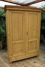 🤩 WOW! Quality! Large Old Pine Double Knock Down/ Sectional Wardrobe 🤩