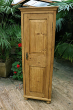 😍 Superb Old Pine Tall Slim Cupboard-Linen/ Larder/ Housekeeping/ Bathroom  😍
