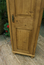 😍 Superb Old Pine Tall Slim Cupboard-Linen/ Larder/ Housekeeping/ Bathroom  😍