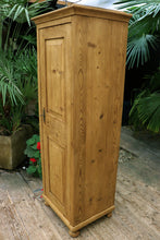 😍 Superb Old Pine Tall Slim Cupboard-Linen/ Larder/ Housekeeping/ Bathroom  😍