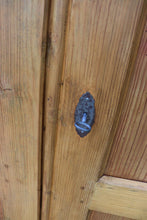 💕 WOW! Old Georgian! Shelved Pine Cupboard-Linen/ Larder/ Food/ Wardrobe 💕