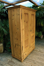 💕 WOW! Old Georgian! Shelved Pine Cupboard-Linen/ Larder/ Food/ Wardrobe 💕