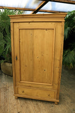 ❤️ Old Pine 'Housekeepers' Cupboard-Linen/ Larder/ Food/ Office ❤️