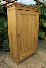 ❤️ Old Pine 'Housekeepers' Cupboard-Linen/ Larder/ Food/ Office ❤️