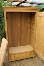 ❤️ Old Pine 'Housekeepers' Cupboard-Linen/ Larder/ Food/ Office ❤️