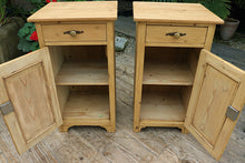 💖 Original Pair Old Pine Lockable! Bedside Cabinets/ Cupboards/ Lamp Tables 💖