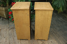 😍 Lovely! Original Pair Old Pine Bedside Cabinets/ Cupboards/ Lamp Tables 😍