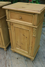 🤩 Fantastic! Pair Old Style Pine Bedside Cabinets/ Cupboards/ Lamp Tables 🤩
