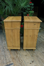 🤩 Fantastic! Pair Old Style Pine Bedside Cabinets/ Cupboards/ Lamp Tables 🤩