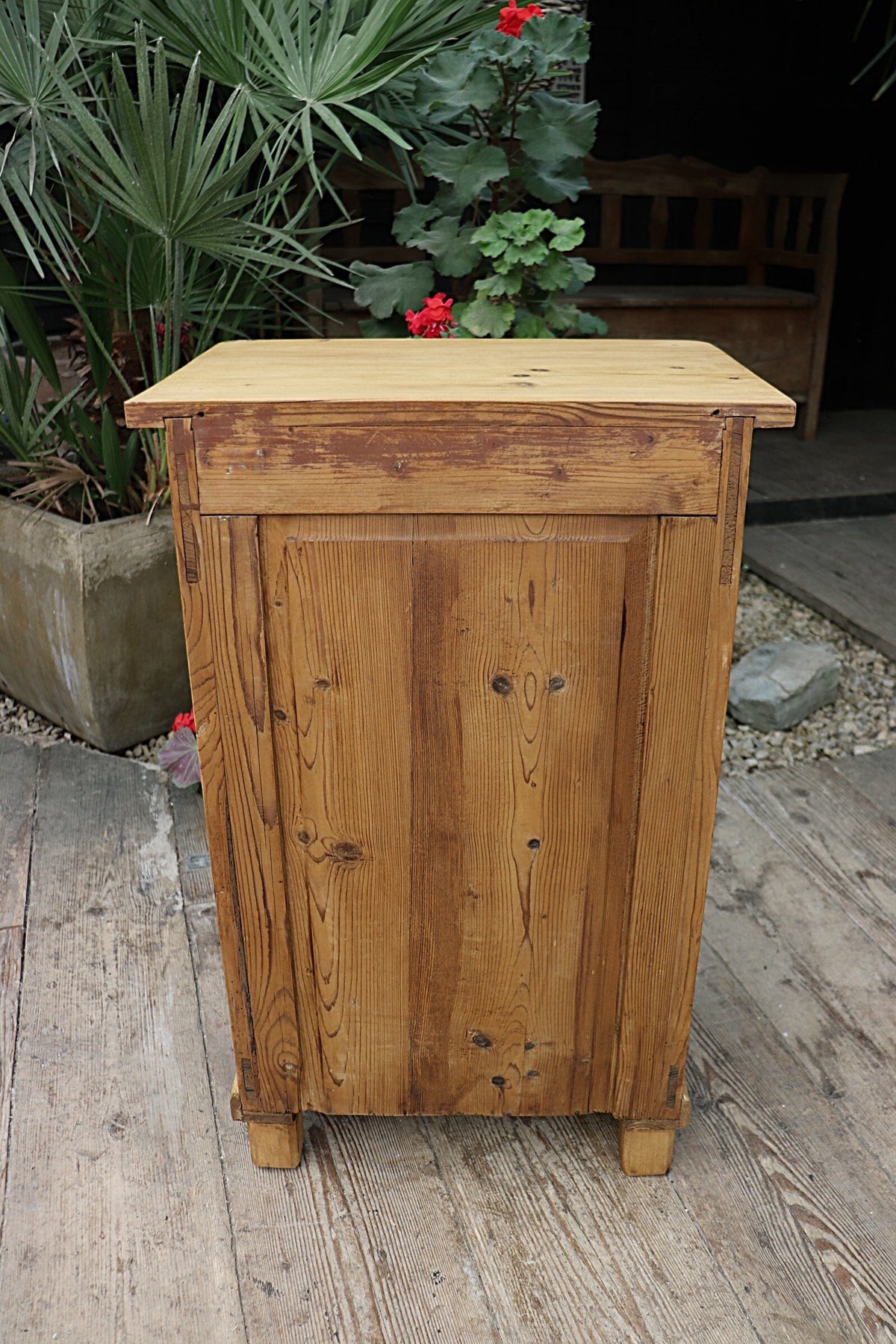 ❤️ Single Original Old Antique Pine Bedside Cabinet/ Cupboard/ Lamp Table ❤️
